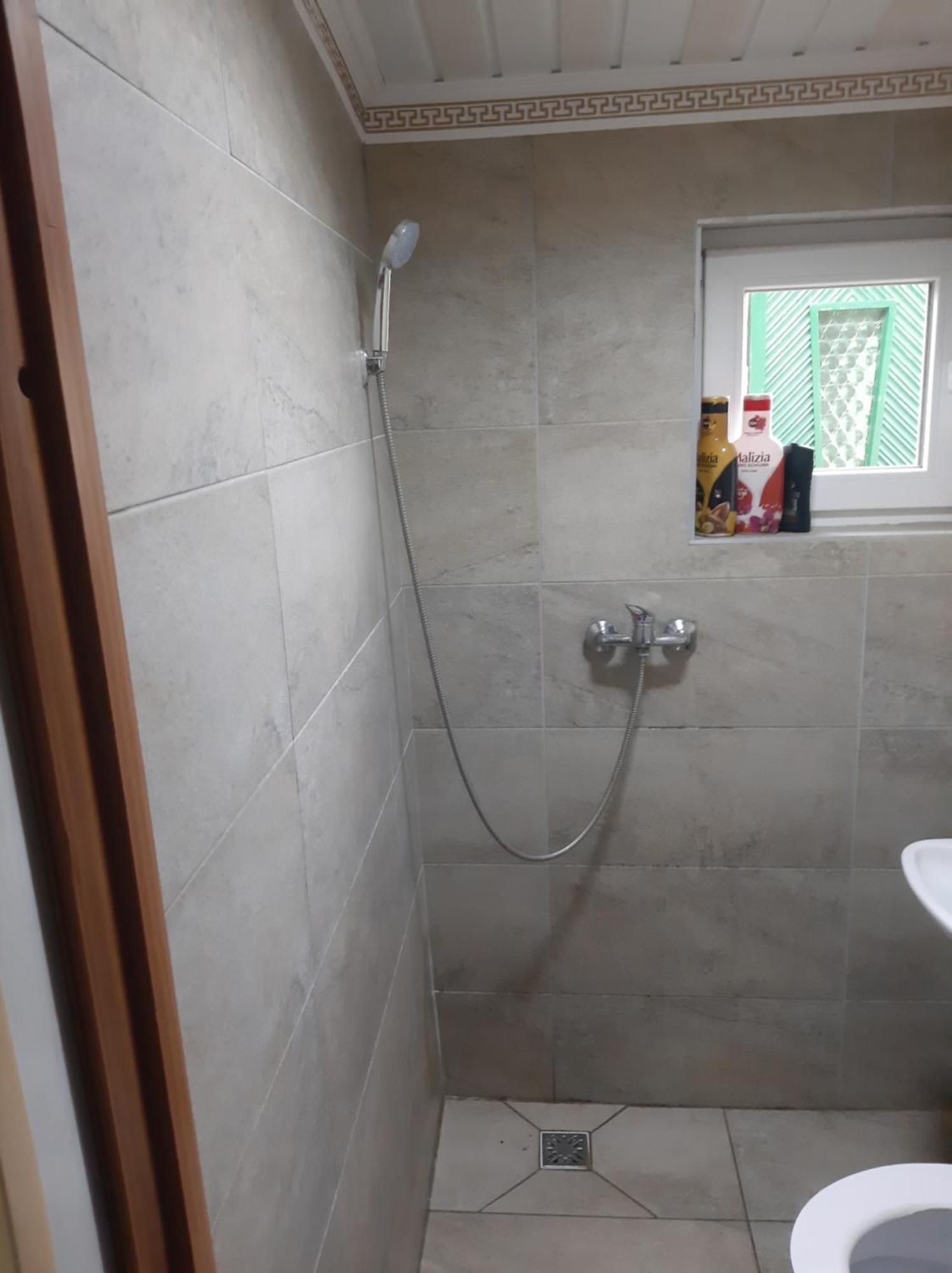 Viktoria Vendeghaz Apartment Miskolc Room photo