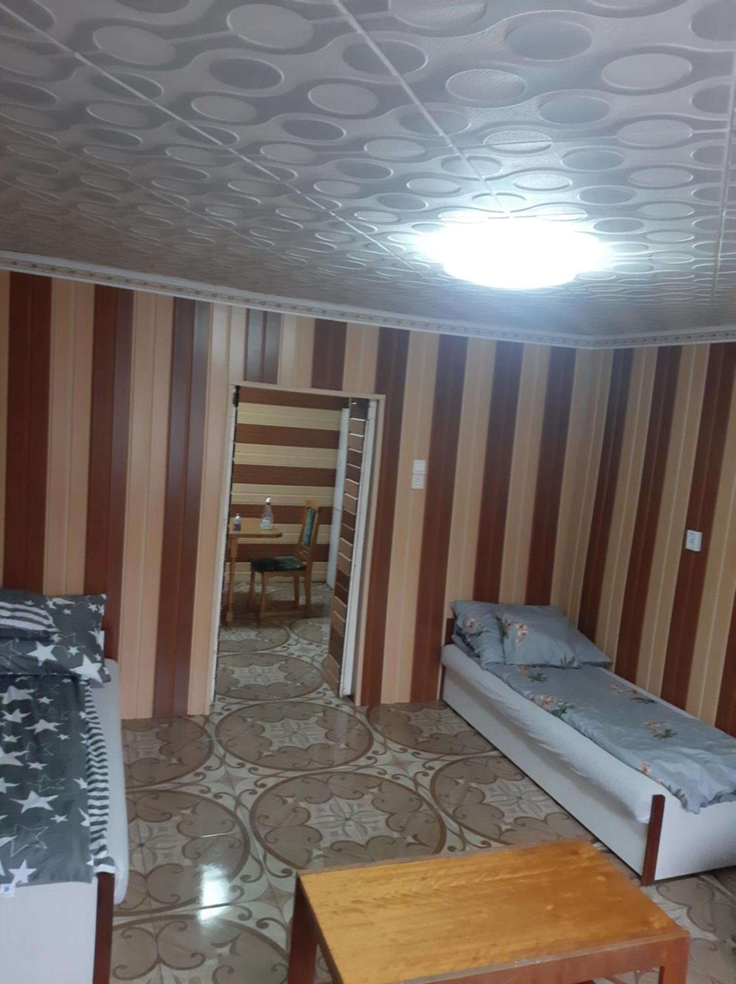 Viktoria Vendeghaz Apartment Miskolc Room photo